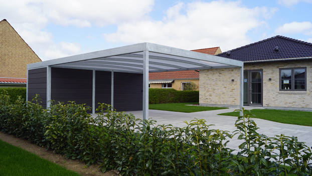 Carport med fladt tag model UNA med redskabsrum. Plads til 2 biler