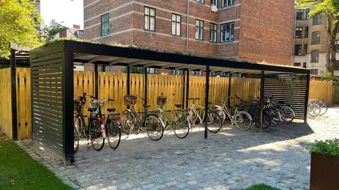 UNA Pulverlakeret Cykeloverdaekning Med Sedumtag